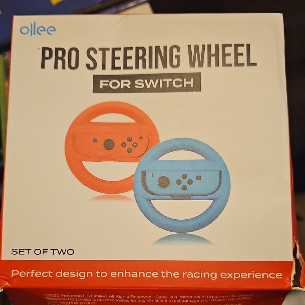 Pro Steering Wheel for Switch - Red and Blue